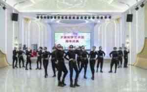 欢聚一堂，共庆新年