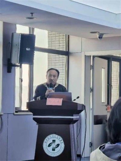 两会重点推荐专题报道 人民的好医生——符忠来