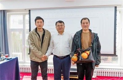 【聚焦两会重点推荐报道】 中国著名中医——付录应 