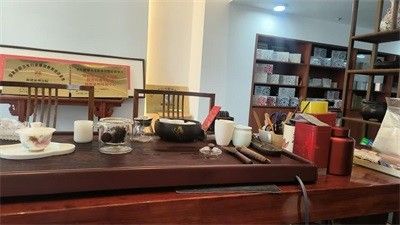 中国中医药整体疗法非遗传承人 中医五代传人---陆少路