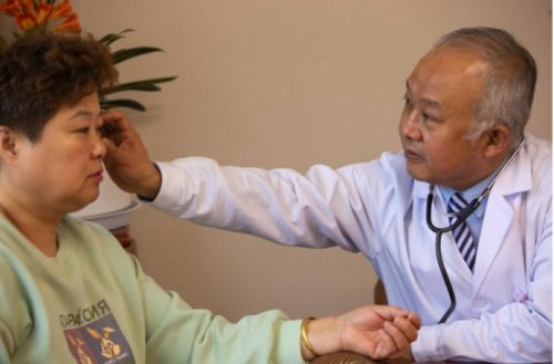 【“五一”劳动节特别报道】疑难杂症患者的福星 国医名师