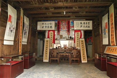 探寻余门医派中医老字号土将军膏药穴位敷贴技术百年传承的历史