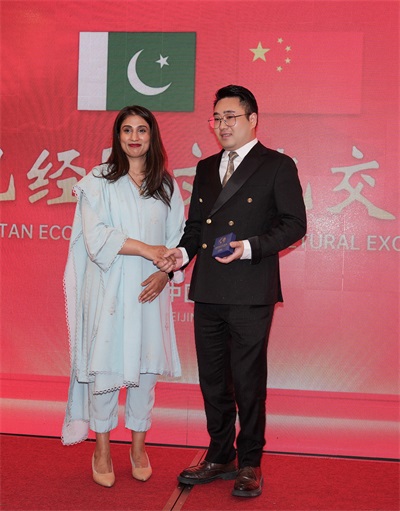 人民楷模章奕亮：以竹为媒，绘就“共富”与“绿富”的乡村振兴画卷