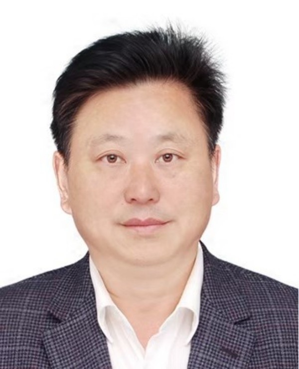 从困顿少年到学科开创者：王伟创立人生学的奋斗历程