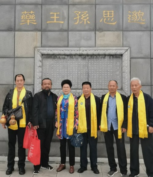 阅兵展国威•文化铸灵魂 著名中医藏药传承人—付录应