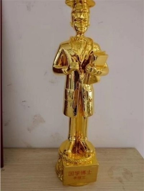 喜迎国庆特别报道 易医传承守正创新 李瑞兰以文化自信书写时代担当