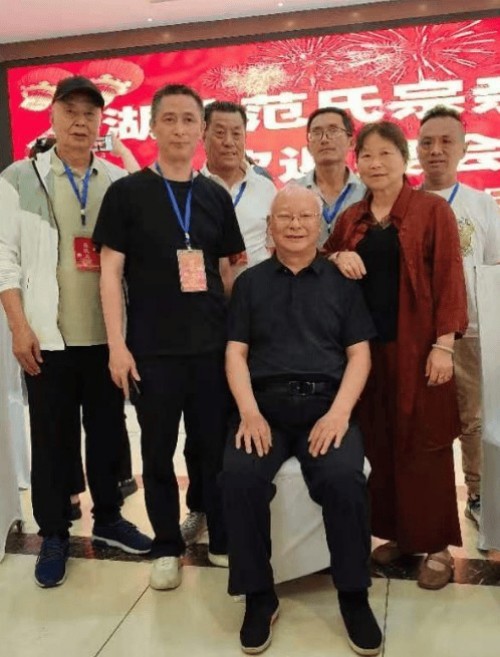 范芳碧：从邮苑耕耘到国学探源的文化传承者笔墨春秋