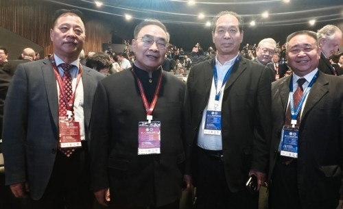 罗先涛：深耕中医四十载 仁心仁术誉中外