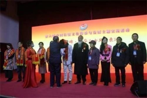 2026元旦特别报道：易医同源启新岁 刘荣安教授的文化传承之路