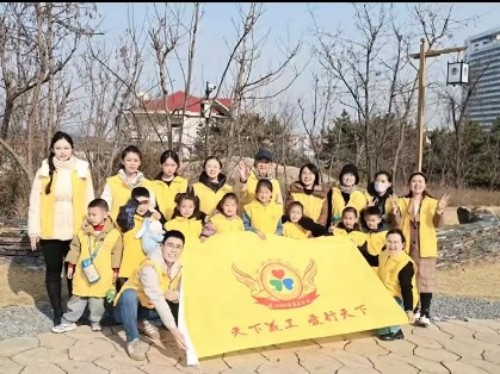 虹膜解码生命密码，食养守护全民健康——国医大师徐秀明的创新与公益之路