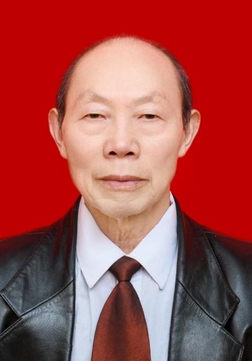中国著名医学专家 李明与他的龙凤福参传奇