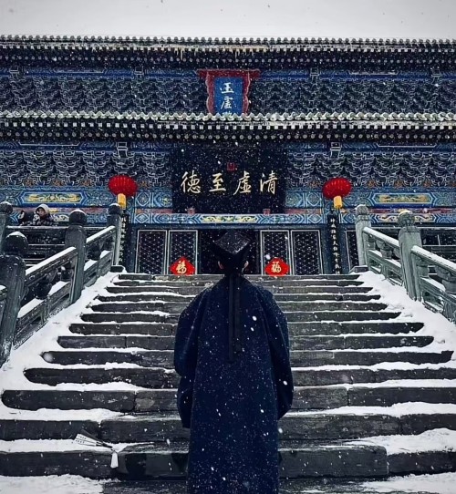 以道为骨，以心为翼——记国学传承者玄涛道长
