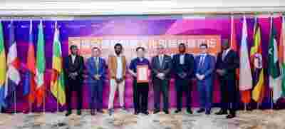 陈林峰零平衡量子哲学泰斗接受菲利浦·武亚诺维奇、博里斯·塔迪奇、伊沃·约约西波维奇三位前总统阁下会晤