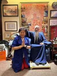 全国两会重点推荐 中国蜂疗传承人特邀导师——范昌云